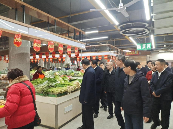 1736395368898569.png 市委書記胡亞波帶隊(duì)至市場(chǎng)運(yùn)營(yíng)公司所屬象山市場(chǎng)開(kāi)展安全生產(chǎn)和物資保供檢查活動(dòng)(2)98.png